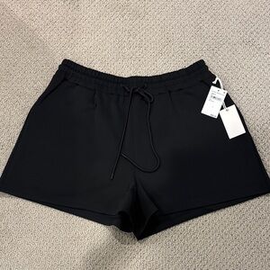 NEW Good American Womens Scuba Shorts Size 4 or XL